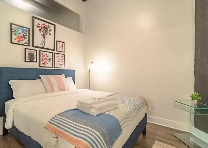 Apartamento Ideal 3br Business Or Leisure In Fully Stocked Kitchen & Fast Internet With Optional Parking Near Soldier Field, Grant Park & Mccormick Place Chicago