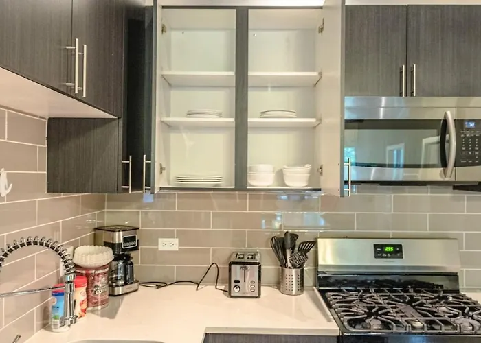 Ideal 3br Business Or Leisure In Fully Stocked Kitchen & Fast Internet With Optional Parking Near Soldier Field, Grant Park & Mccormick Place Apartamento *